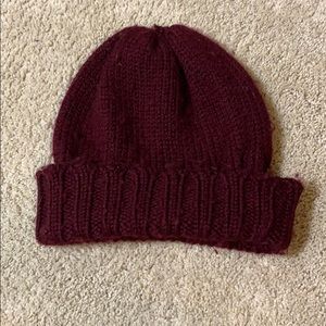 Maroon beanie